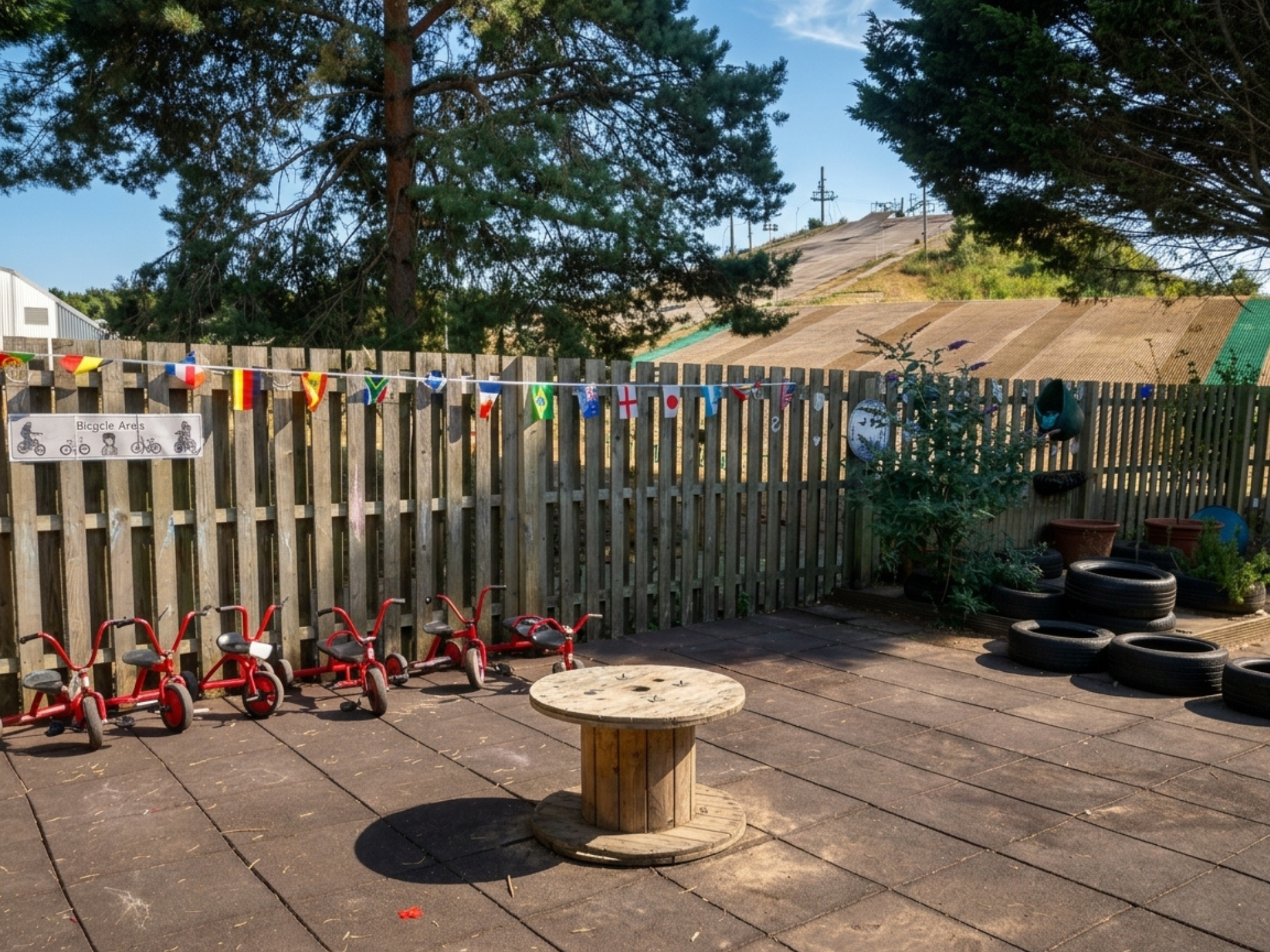 Outdoor Play in our Welwyn Garden City Nursery 3 Growing Goslings 07.30.2026 (1)